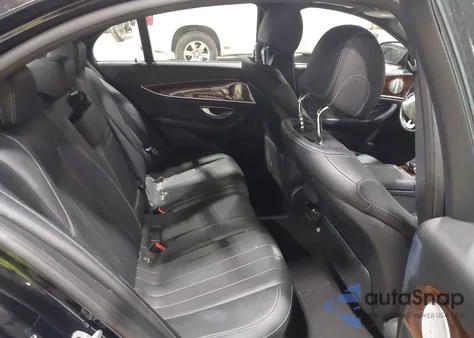 2019 Mercedes-Benz E 450 4Matic z USA, uszkodzony, nr VIN WDDZF6JB7KA660886